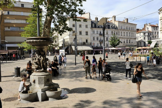 Place du peuple Saint-Étienne.
