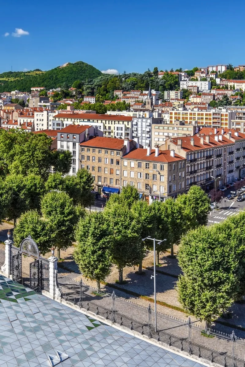 Vue aérienne sur la ville de Sainte-Étienne.